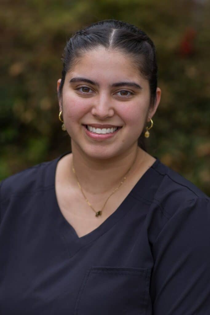 Aria, Santa Fe Dental team member: open bio