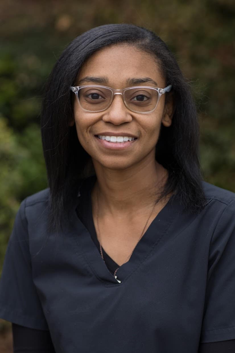 Jaleese, Santa Fe Dental team member: open bio