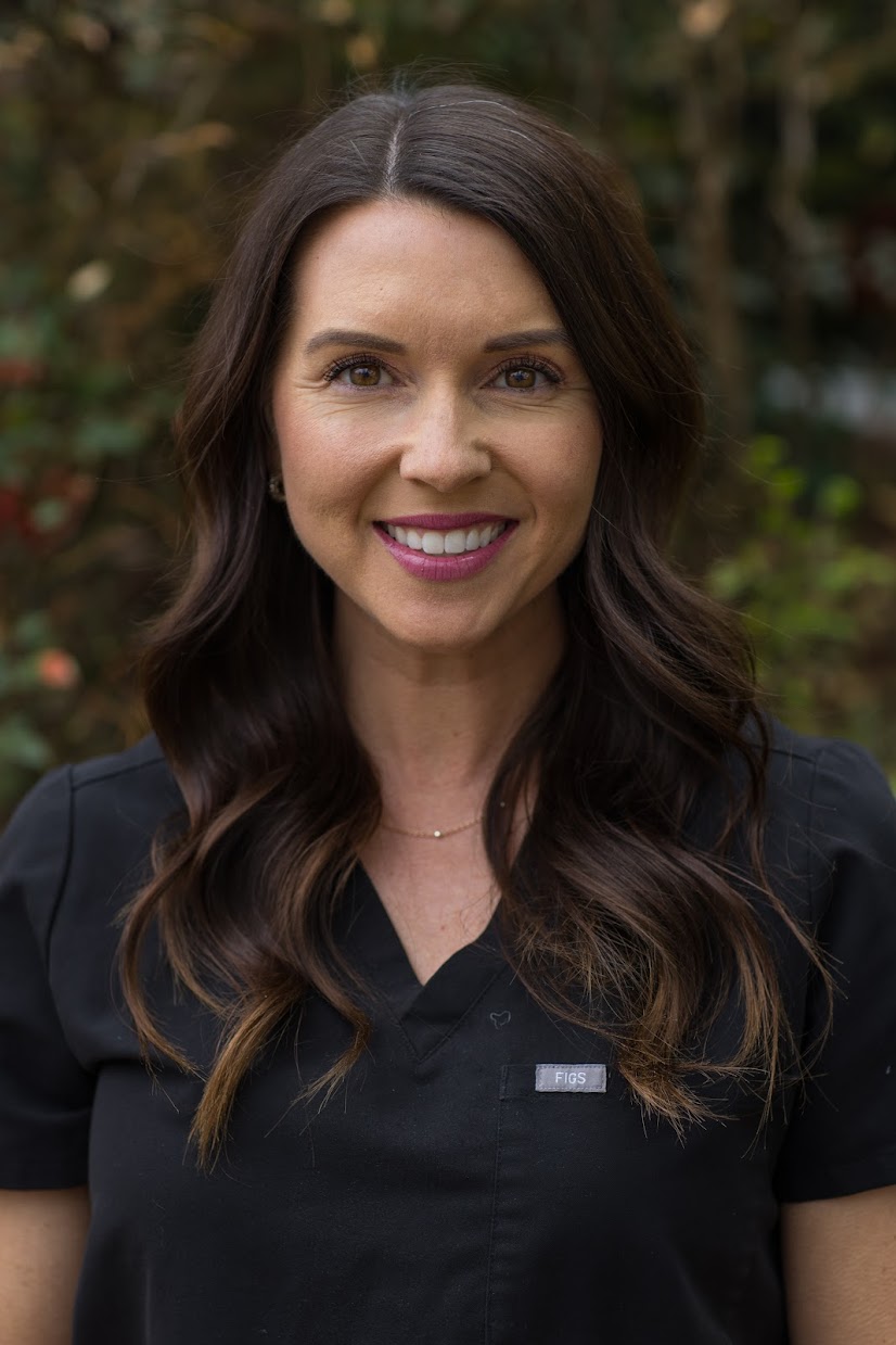 Karis, Santa Fe Dental team member: open bio